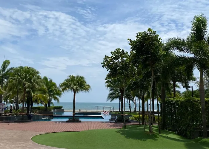 Timurbay Residence With Seaview 6Pax 2Bedrooms Level 9 Kuantan
