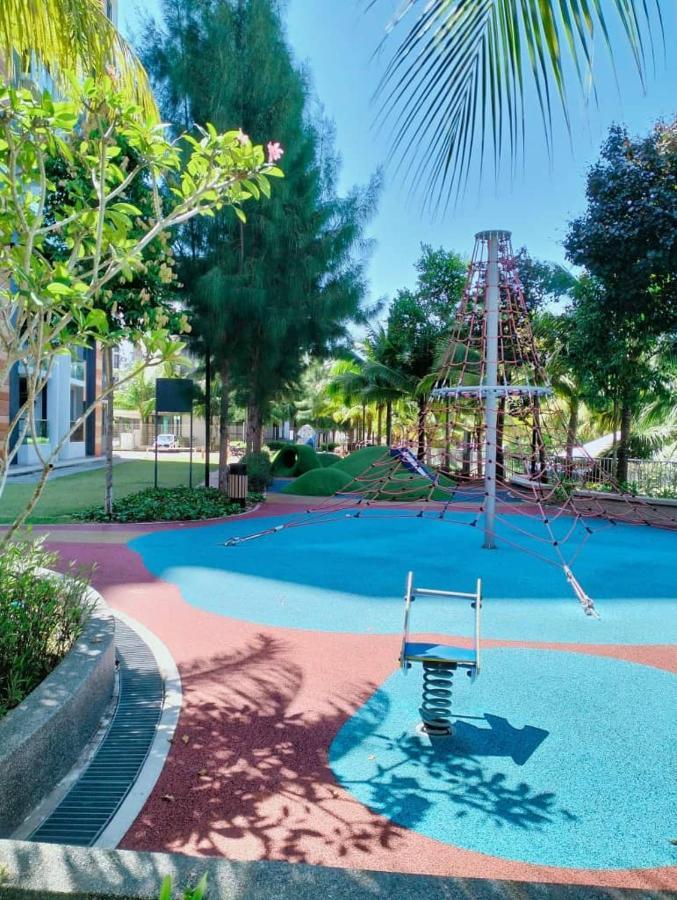 Timurbay With Seaview 6pax 2bedrooms Level 9 Kuantan Kampung Sungai Karang