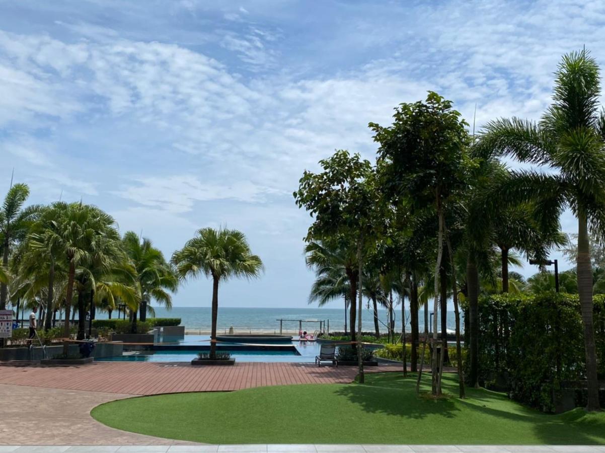 Timurbay With Seaview 6pax 2bedrooms Level 9 Kuantan Apartment
